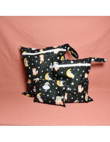 Wetbag 'kleine Träumer' – Nasstasche mit Sternen & Mond - Verarbeitung im Detail
