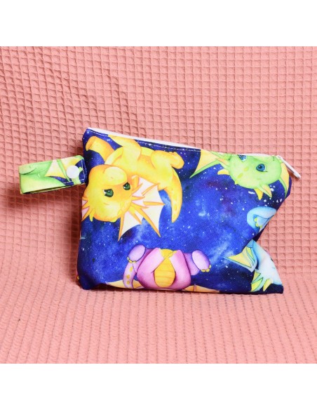 Wetbag 'Drachenhimmel' – Die Nasstasche mit Drachen-Motiv - Design-Elemente