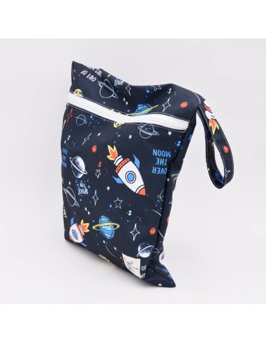 Wetbag 'Galaktische Abenteuer' – Die Nasstasche mit Weltraum-Motiv - Weitere Perspektive