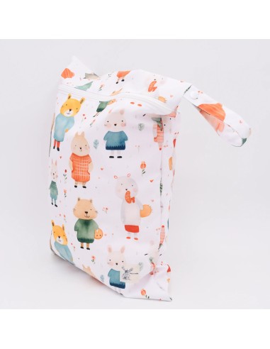 Wetbag 'Gut Gekleidet' – Die Nasstasche mit Tiermotiven - Stoffstruktur und Material