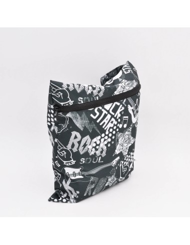 Wetbag 'kleiner Rockstar' | Die Nasstasche für Rocker - Nahaufnahme