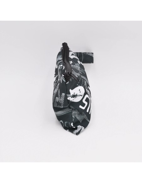 Wetbag 'kleiner Rockstar' | Die Nasstasche für Rocker - Design-Elemente