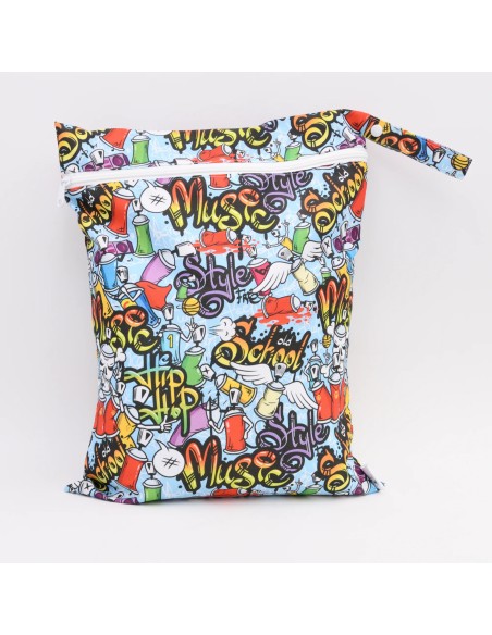 Wetbag "Urban Artist" | Die Nasstasche im coolen Graffiti-Style - Rückansicht