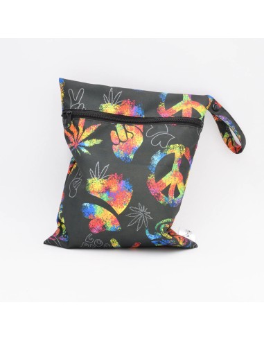 Wetbag "Good Vibes" | Die Nasstasche im bunten Peace-Style - Nahaufnahme