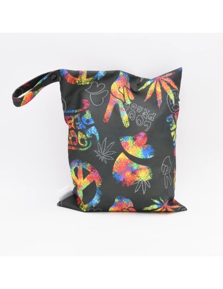 Wetbag "Good Vibes" | Die Nasstasche im bunten Peace-Style - Seitenansicht