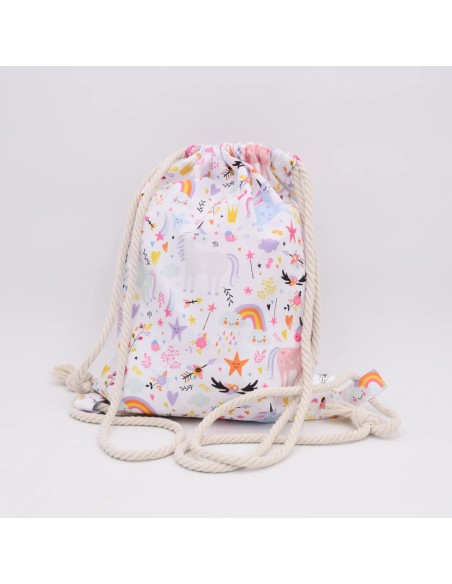 Geschenkset "Einhorn-Wunder" – Turnbeutel, Wetbag & Halstuch - Stoffstruktur und Material
