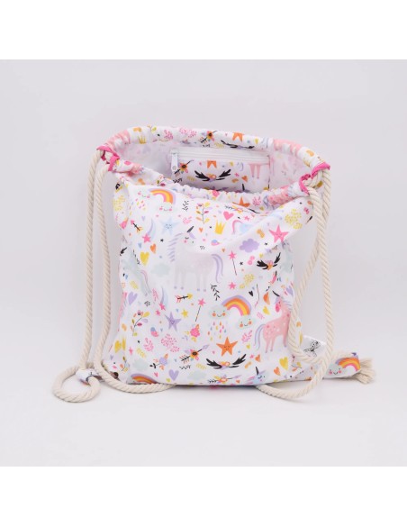 Geschenkset "Einhorn-Wunder" – Turnbeutel, Wetbag & Halstuch - Rückansicht