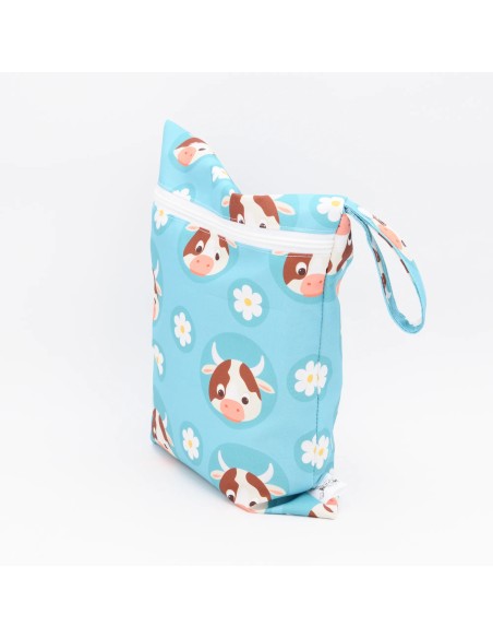 Wetbag "Alm-Glück" | Die Nasstasche mit süßem Kuh-Design - Nahaufnahme