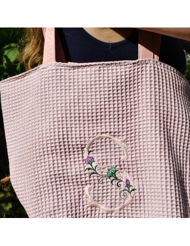 Personalisierte Waffel-Umhängetasche "Altrosa" | Mommy Bag - Verarbeitung im Detail