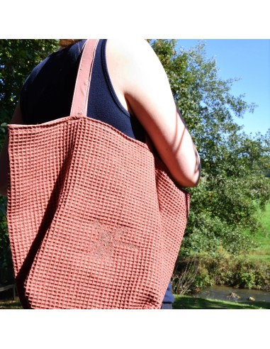 Personalisierte Waffel-Umhängetasche "Ziegelrot" | Mommy Bag - Weitere Perspektive