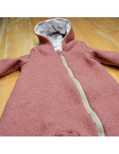 Wollwalk Overall "Mäuseliebe" (Altrosa) mit niedlichem Baumwollfutter - Detailansicht