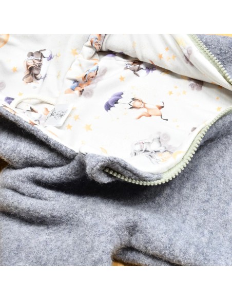Wollwalk Overall "Gute Nacht" (Grau) mit süßen Baumwollfutter - Stoffstruktur und Material