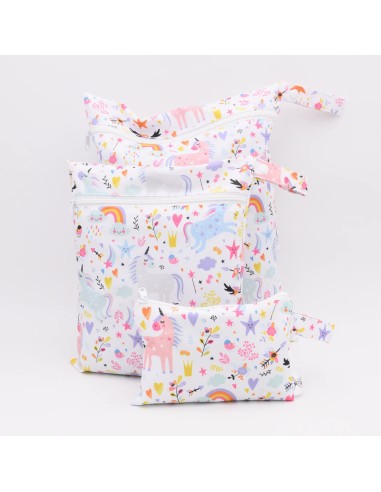 Wetbag 'Fabelhafte Einhörner' – Die Nasstasche mit Einhorn-Motiv - Praktisch im Alltag