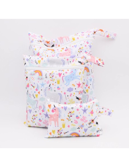 Wetbag 'Fabelhafte Einhörner' – Die Nasstasche mit Einhorn-Motiv - Praktisch im Alltag