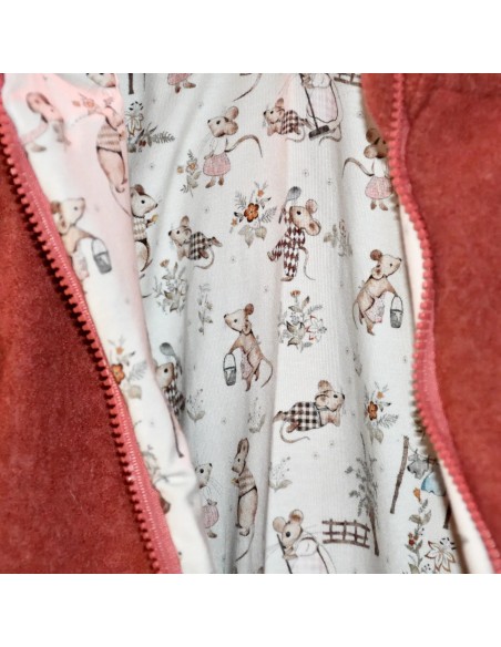 Walkjacke "Mäuseliebe" (Altrosa) mit niedlichem Futter - Seitenansicht