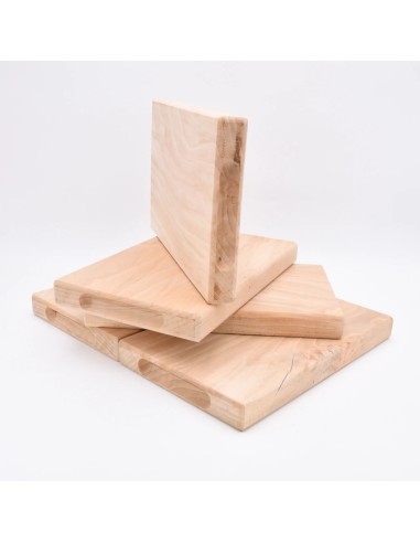 Brotzeitbrett "Bayerische Buche" (30x19 cm) | Massiv & Personalisiert - Detailansicht