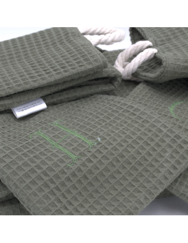 Handtuch & Duschhandtuch "Waffelpique" Grün | Personalisiert (Set & Einzeln) - Rückansicht