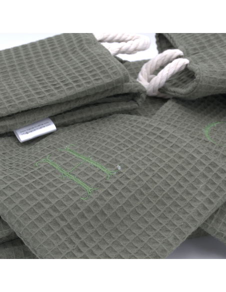 Handtuch & Duschhandtuch "Waffelpique" Grün | Personalisiert (Set & Einzeln) - Rückansicht