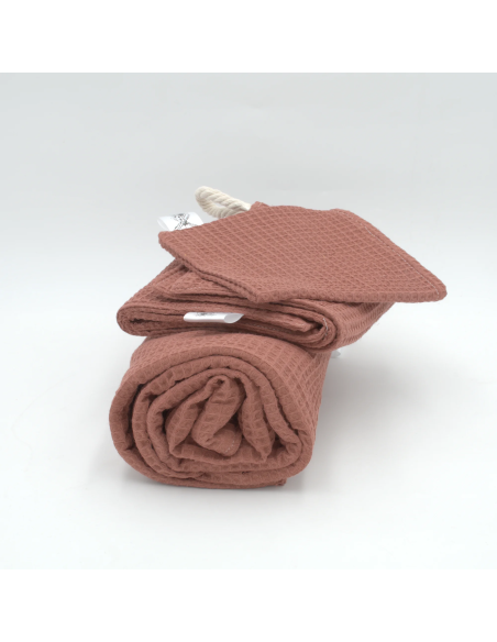 Handtuch & Duschhandtuch "Waffelpique" Ziegelrot | Personalisiert (Set & Einzeln) - Detailansicht