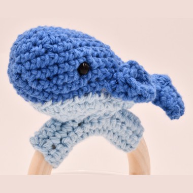 Amigurumi "Blauwal am Beißring"