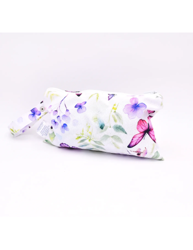 Wetbag 'Frühlingsfalter' | Die praktische Nasstasche mit Schmetterlings-Motiv - Detail der Aufhängeschlaufe