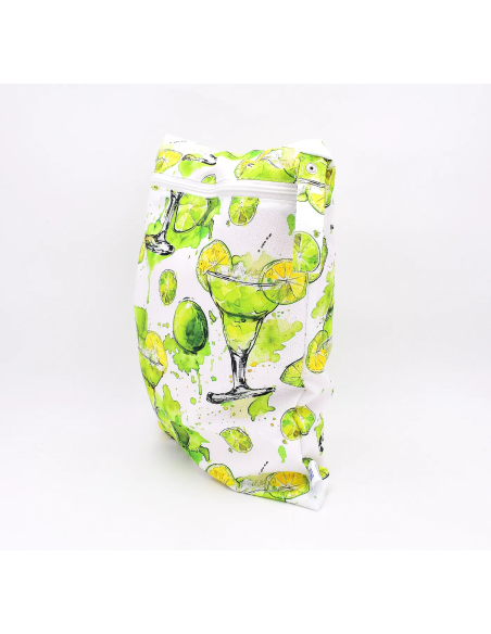 Wetbag 'Limetten-Spritz' | Die wasserabweisende Nasstasche mit Sommer-Motiv - Rückansicht