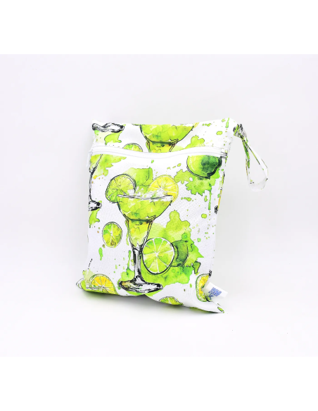 Wetbag 'Limetten-Spritz' | Die wasserabweisende Nasstasche mit Sommer-Motiv - Weitere Perspektive