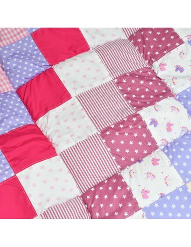 Patchwork Krabbeldecke 'Kunterbunte Entdeckerwelt' | personalisierbar - Rückansicht