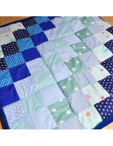 Patchwork Krabbeldecke 'Kuschelvergnügen' | personalisierbar