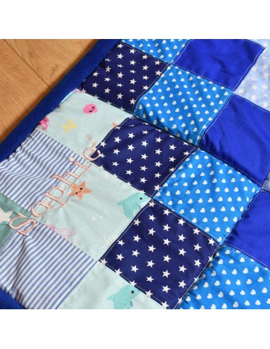 Patchwork Krabbeldecke 'Kuschelvergnügen' | personalisierbar - Stoffstruktur und Material