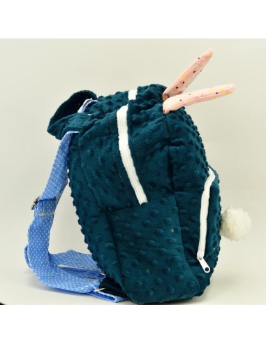 Kuscheliger Kinderrucksack 'Häschen' | mit Hasenohren & Namen - Detailansicht